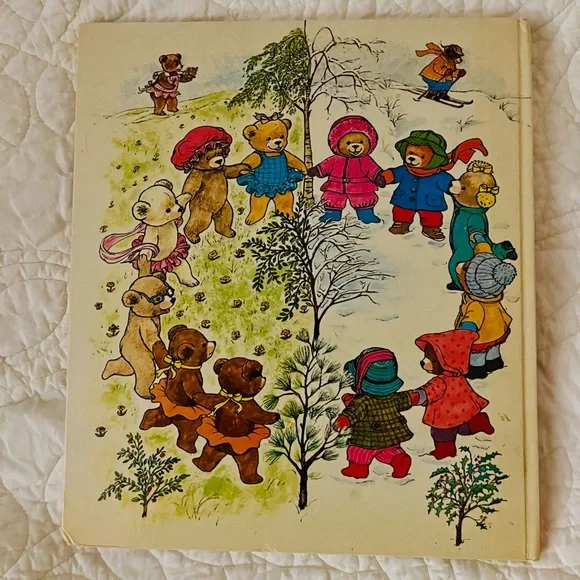 The Fourteen Bears in Summer and Winter first edition 1973 - Picture 11 of 13